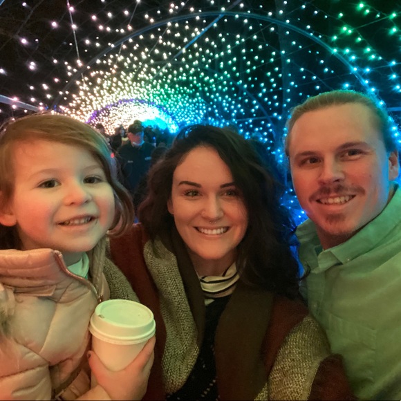 Meet your Posher, Taylor - Picture 4 of 10